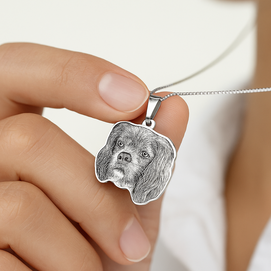 Life-Like Necklace