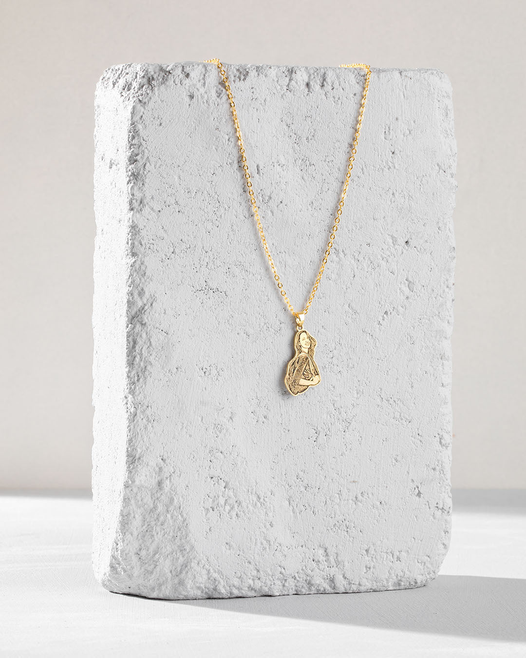 Life-Like Necklace